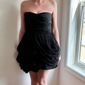 Bebe short strapless black dress